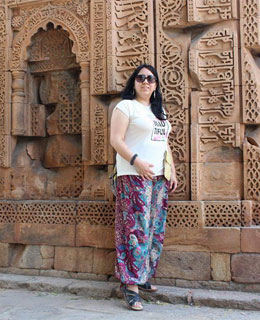 Guest from Chile Ms. Yanet in Jam Mosque Delhi