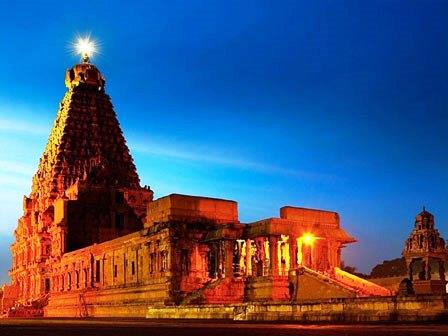 Brihadeeswarar Temple Tanjore